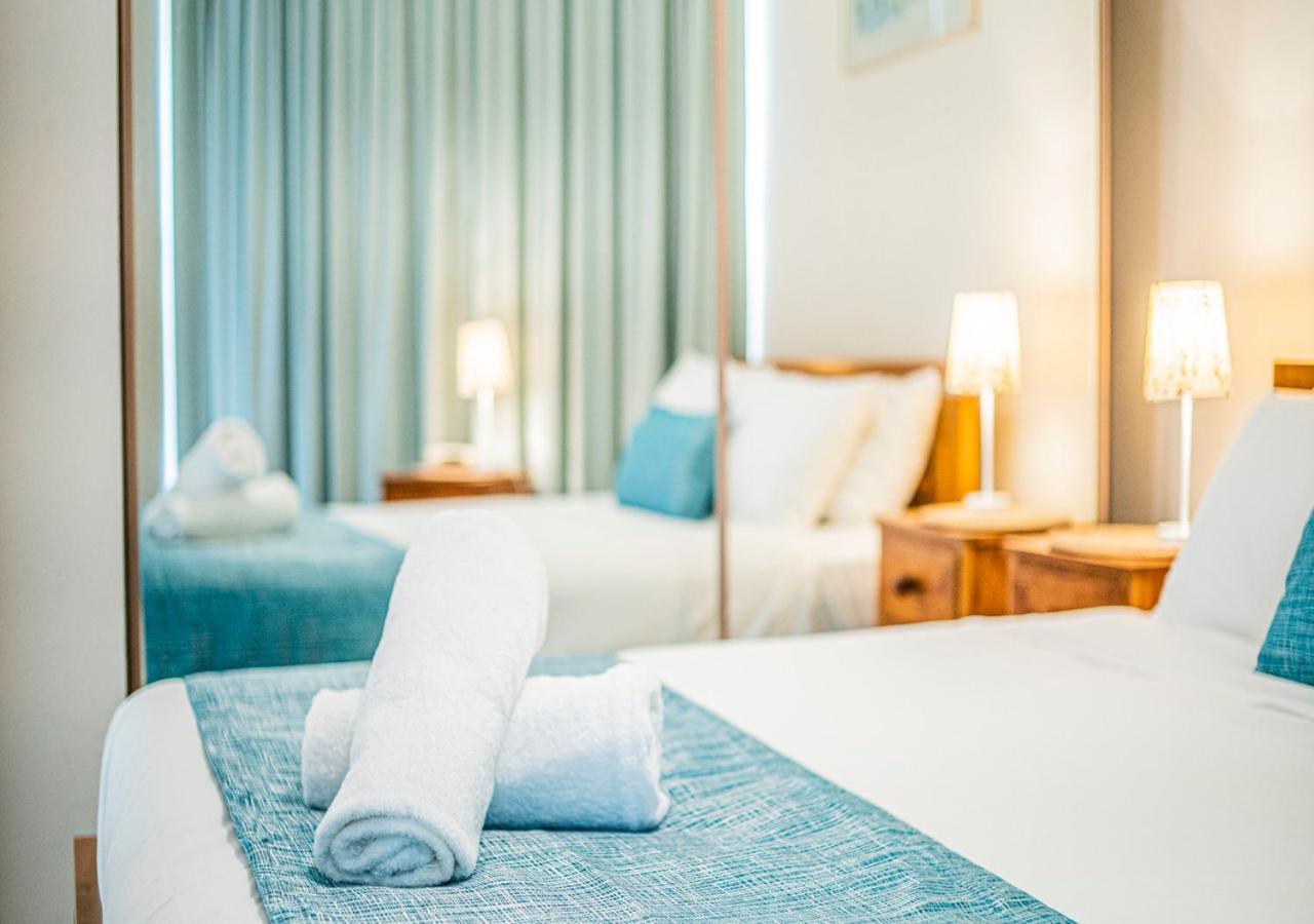 גולד קוסט Foreshore Beachfront Apartments מראה חיצוני תמונה