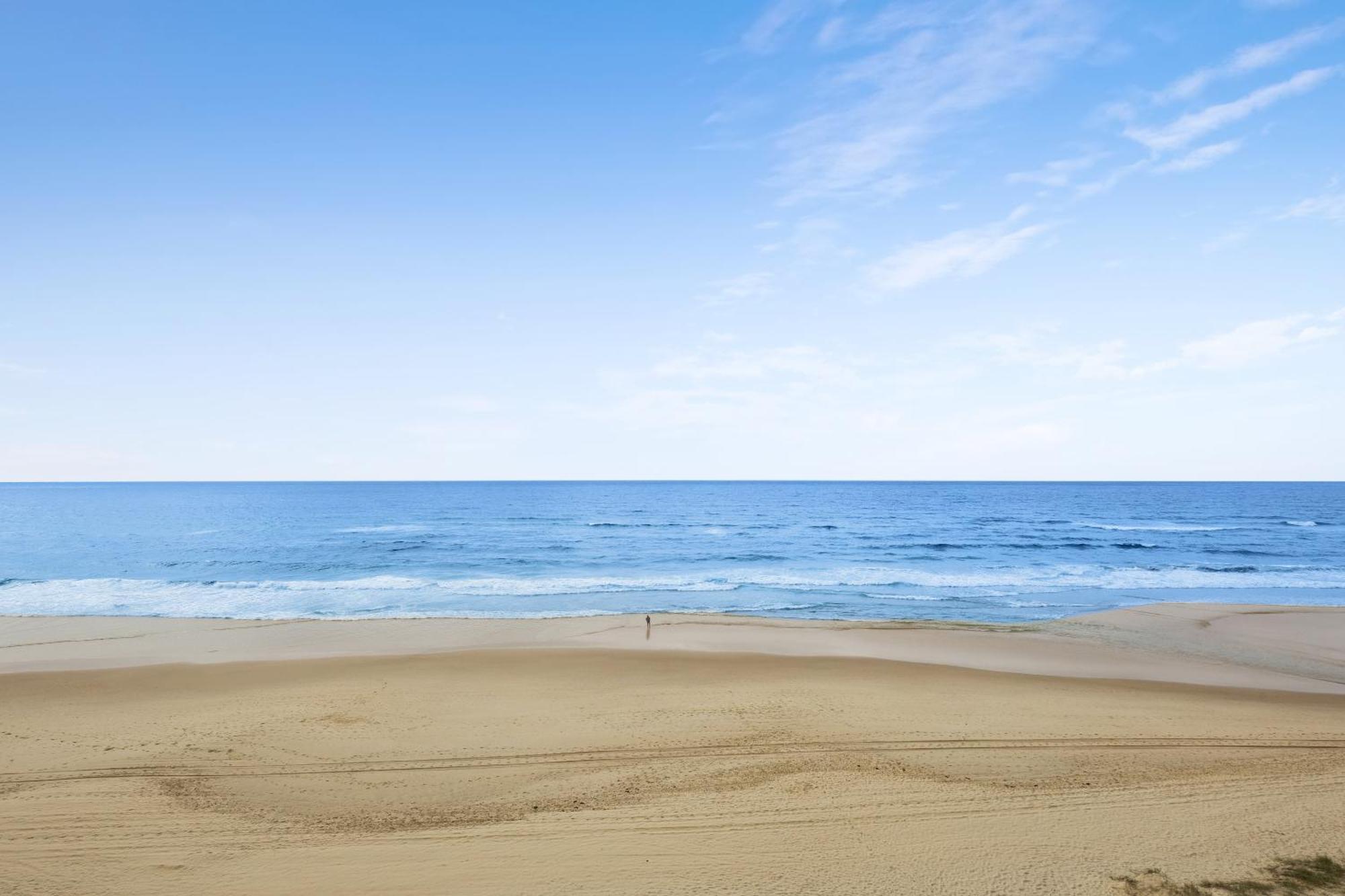 גולד קוסט Foreshore Beachfront Apartments מראה חיצוני תמונה