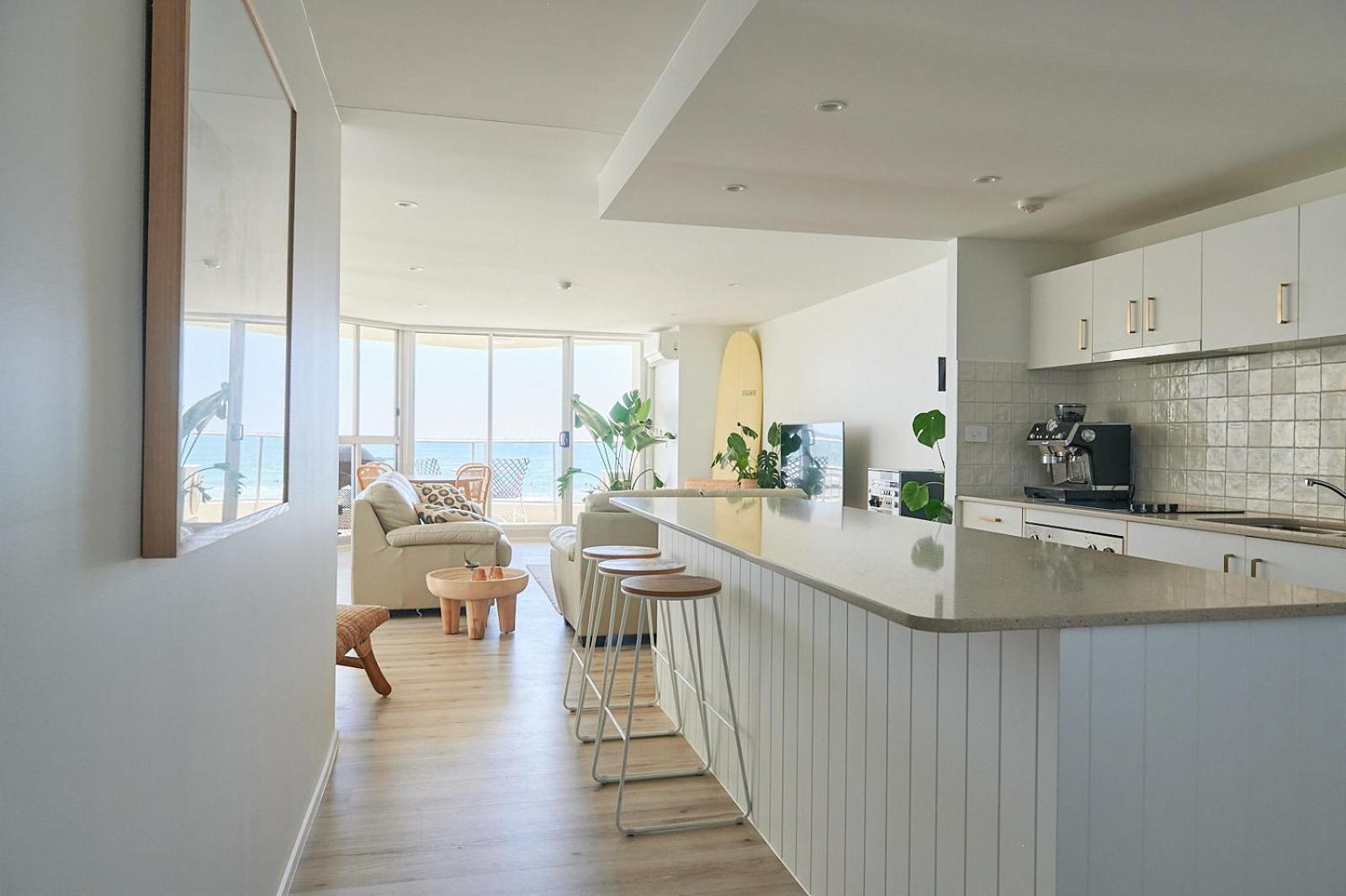 גולד קוסט Foreshore Beachfront Apartments מראה חיצוני תמונה