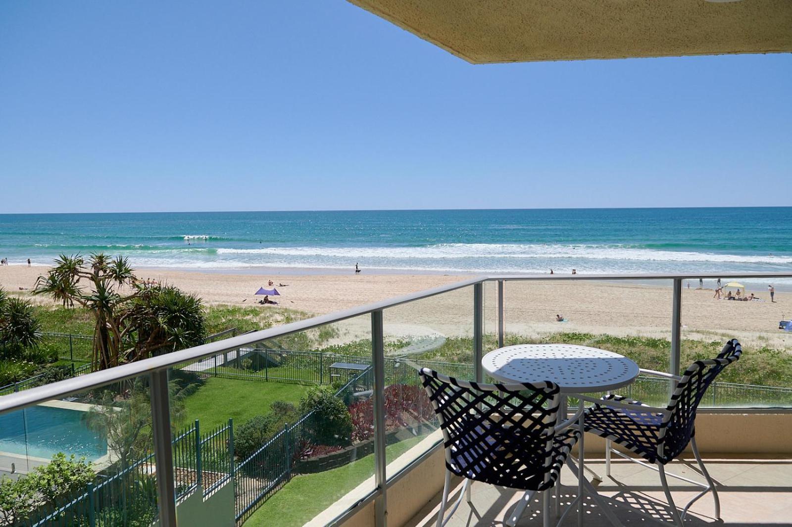 גולד קוסט Foreshore Beachfront Apartments מראה חיצוני תמונה