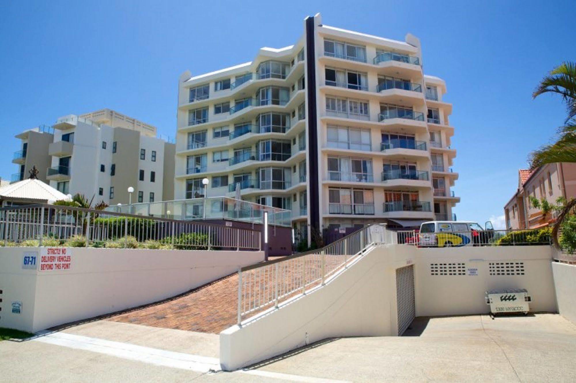 גולד קוסט Foreshore Beachfront Apartments מראה חיצוני תמונה