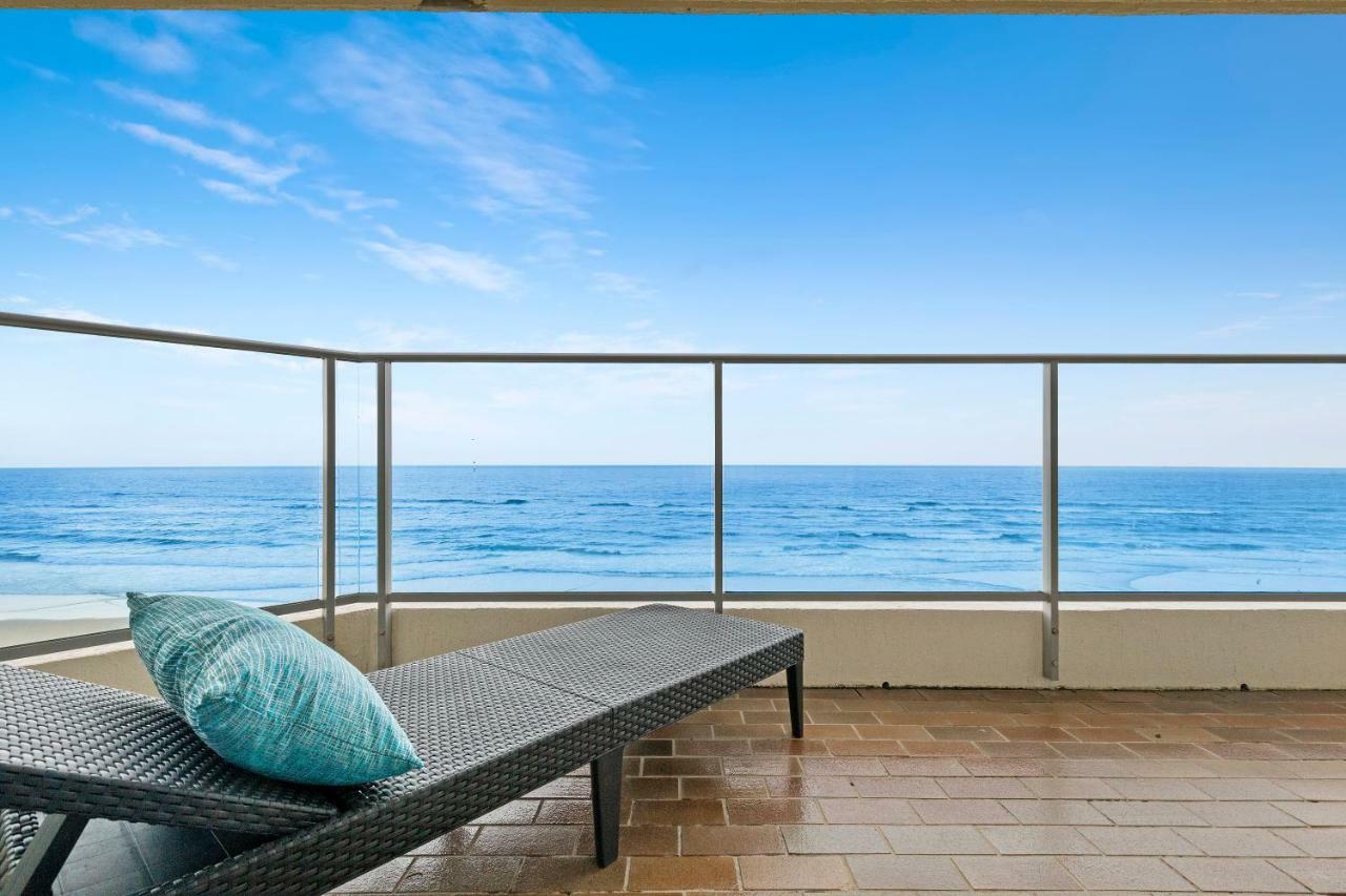גולד קוסט Foreshore Beachfront Apartments מראה חיצוני תמונה